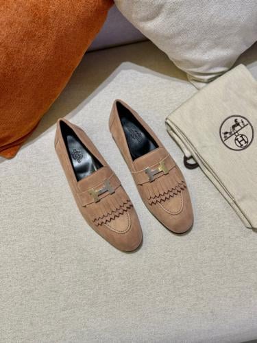 شوز Hermes مقاس 38.5