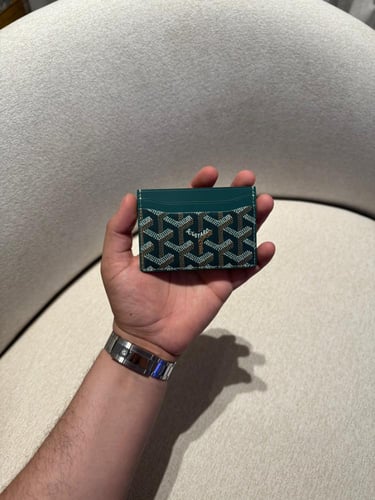 حامل بطاقات Goyard