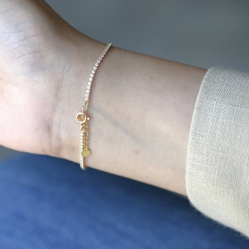 طقم أنيق مكون من 3 قطع اللون /ذهبي . (SET1021)