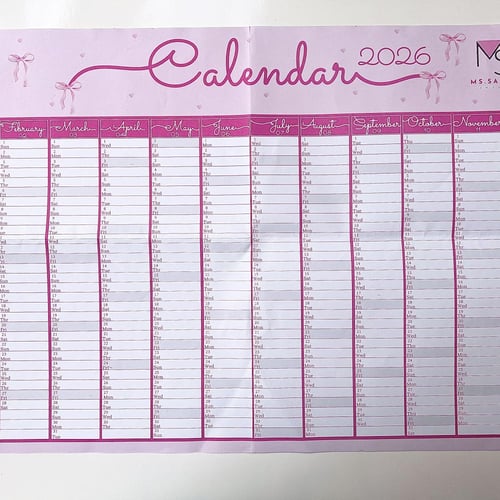 بوكس فيونكة -I'm just a girl -AGENDA54