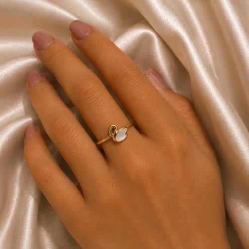 خاتم بطة أنيق اللون ذهبي (R376) .
