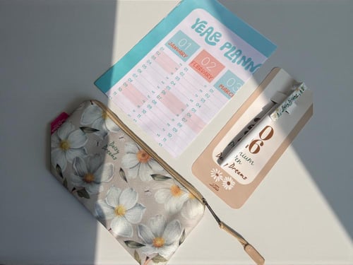 ملحقات الشخصية الحالمة -بدون اجندة