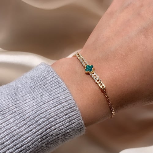 أسورة أنيقة باللون الذهبي (B583).