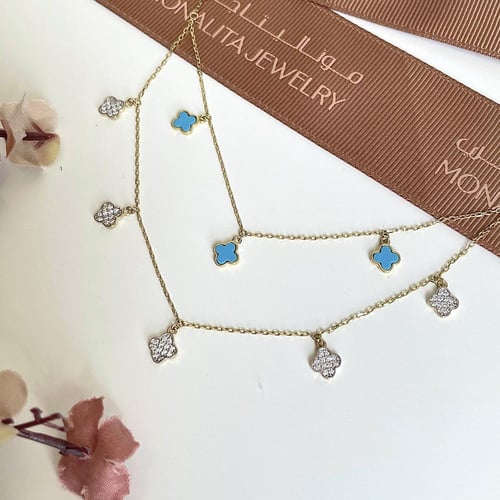 سلسلة ورد أنيقة باللون الذهبي (N484) .