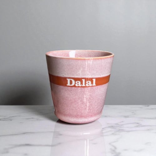 كوب مديرة كبيرة