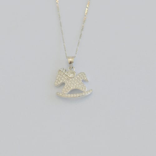 سلسلة أطفال باللون الفضي (N692) .