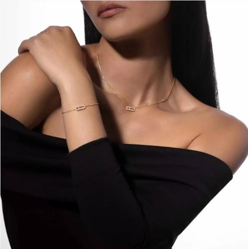 أسورة ميسكا الأنيقة . (B987)