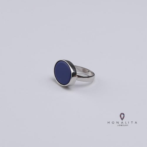 خاتم أنيق رجالي اللون فضي - أزرق (KR5) .