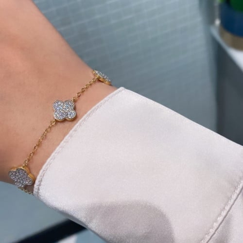 أسورة ورد أنيقة باللون الذهبي (B594).