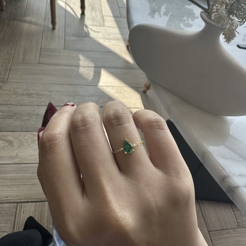 خاتم أنيق اللون ذهبي-أخضر (R397).