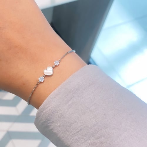 أسورة قلب أنيقة باللون الفضي (B687).