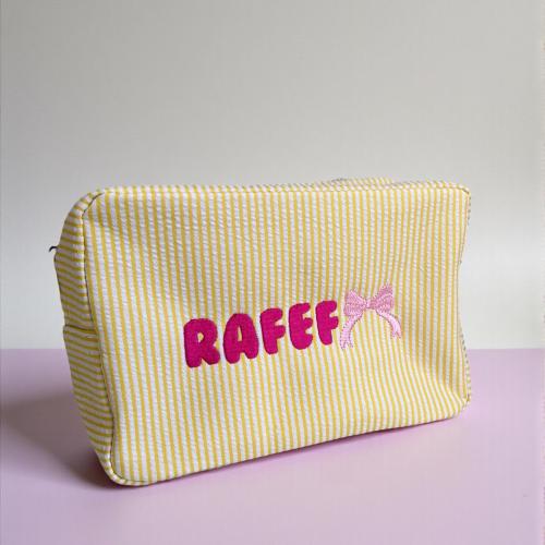 شنطة فيونكة " بتخصيص"