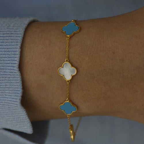 أسورة ورد أنيقة باللون الذهبي (B919).