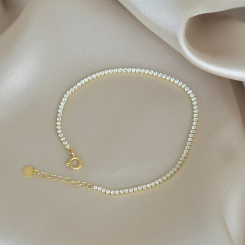 طقم أنيق مكون من 3 قطع اللون /ذهبي . (SET1021)