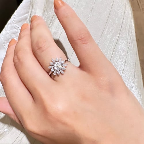 خاتم أنيق اللون فضي (R344).