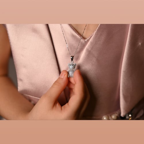 سلسلة أطفال باللون الفضي (N689) .