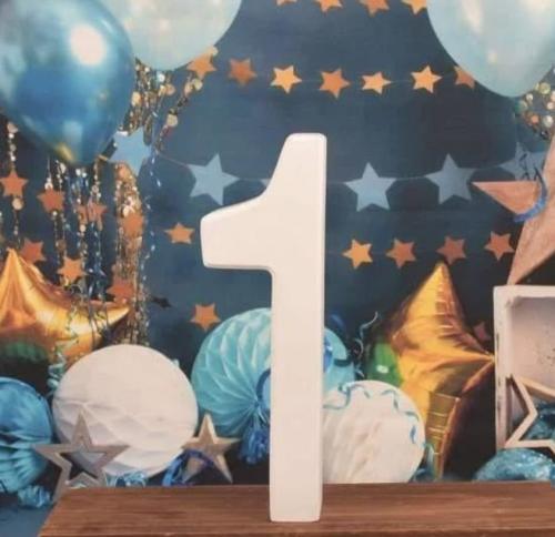 رقم 1 سماكة ١٨ ملي وبالامكان توفيرة بسماكة اكبر وب...