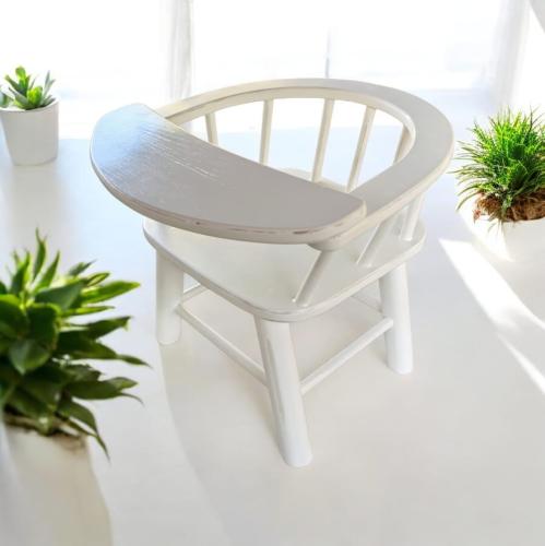 كرسي أطفال بالإمكان توفيره بأي لون ارتفاع ٤٠ سم وا...