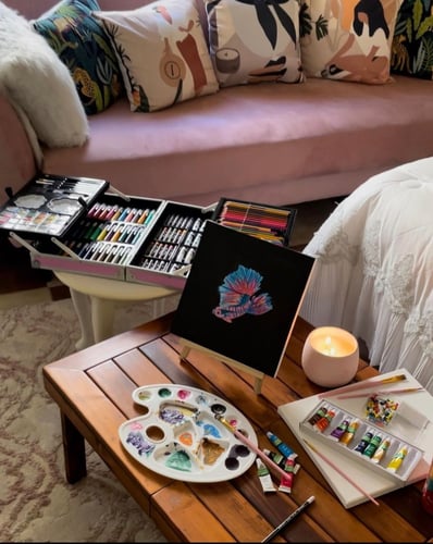 طاولة طي متنقلة