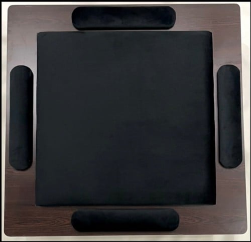 الإصدار الأول