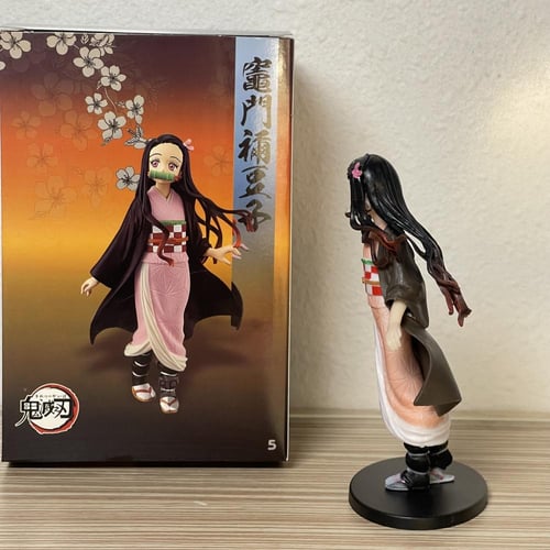 فيقر قاتل الشياطين ( نيزوكو كامادو )