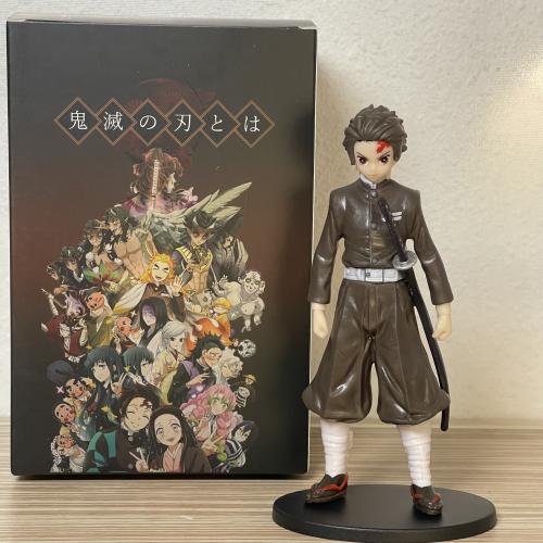 فيقر قاتل الشياطين ( تانجيرو كامادو )