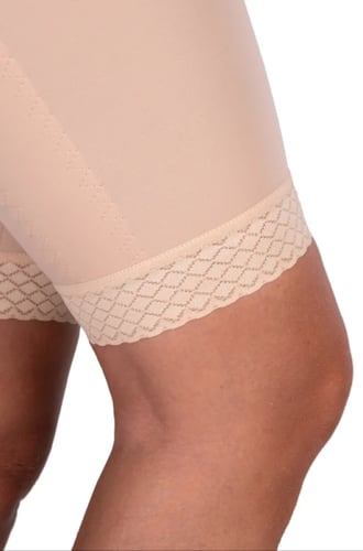 مشد بعد عملية شفط الدهون للبطن والظهر فوق الركبه V...