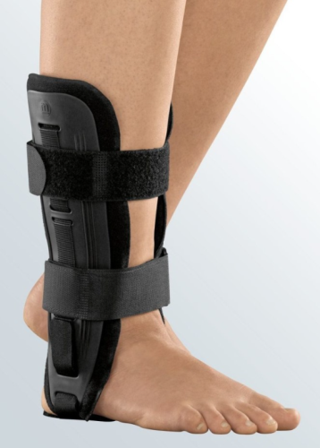 مشد للكاحل مع دعامه مقاس مفتوح موديل 1201 DYNA