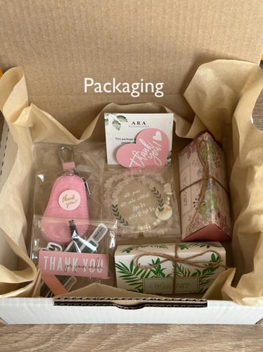 تعليقه سياره مع اسم مطلي