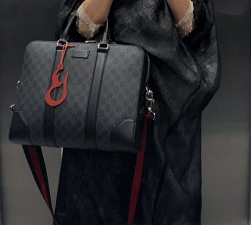 تعليقة حروف جلد شنط او مراية سيارة