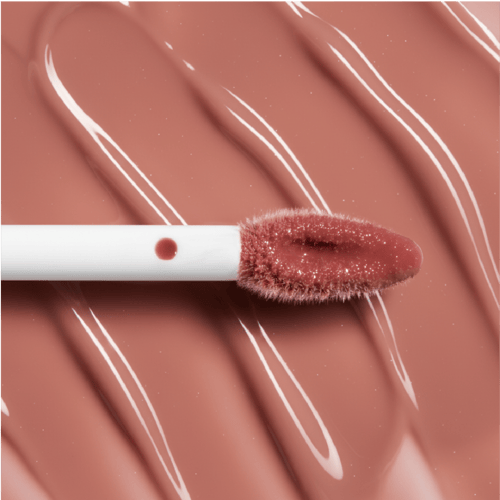 Option B She is Faumos Lip gloss-P Talk