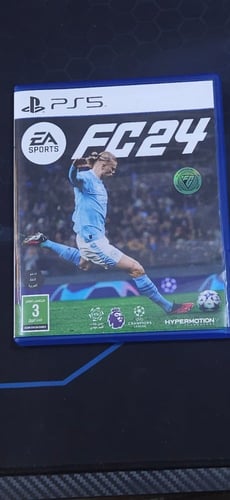fc 24 فيــفا بلايســتيشن 5 مستعمل بحالة ممتازه