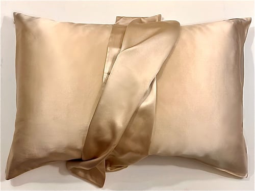 قطعتين أغطية ( طقم) - غطاء مخدة حرير