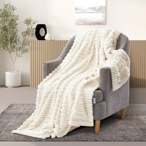 بطانية فرو من SFX