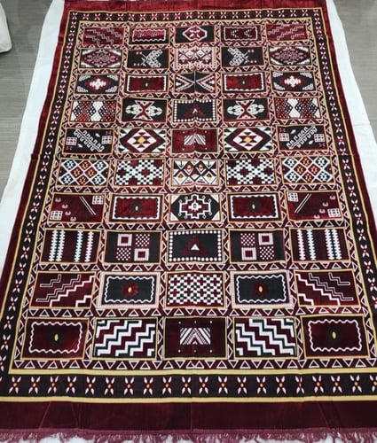 فرشة كبيرة للجلسات الخارجية