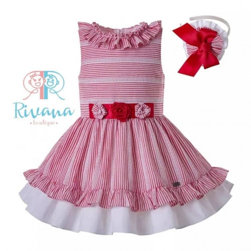 فستان احمر مخطط أنيق مع اكسسوار شعر