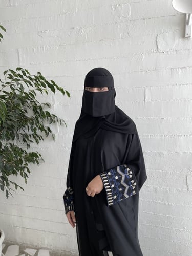 بكج الاناقه عرض عبايتين ٩٩ريال