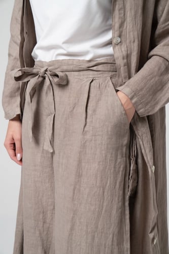 عبايه لينن ايطالي لون بيج فاتح مع بنطلون
