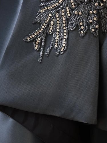 فستان سهرة زيتي