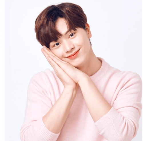 SOME BY MI- قناع الشاي الأخضر المهدئ -