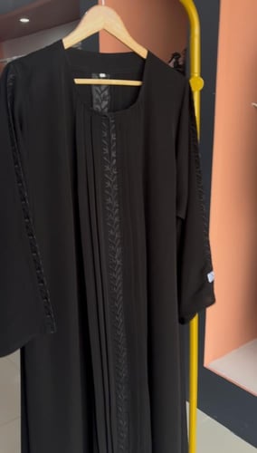 مشحر من الامام والخلف