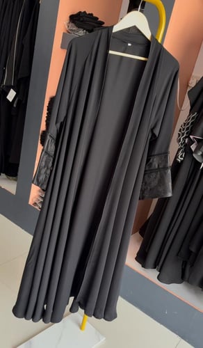 تربل كلوش باكمام واسعه