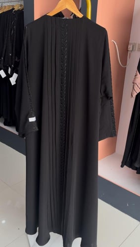 مشحر من الامام والخلف