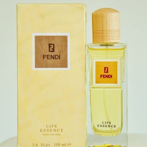 عطر فندي لايف القديم