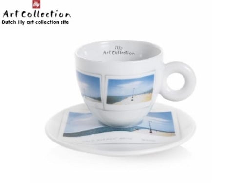 طقم اسبريسو من آيلي آرت كولكشن اصدار 2017 بالتعاون...