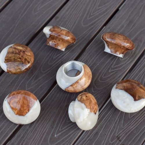 مقبض للفورس تامبر لون بني مخشب ولون ازرق مع الريزن