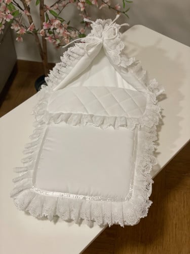 مدس اوف وايت بدانتيل