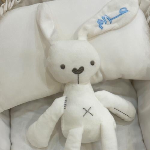 دمية طفل مع تطريز الاسم