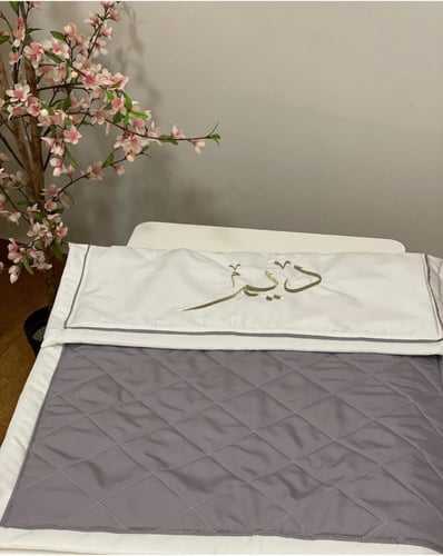 بطانية مواليد بالاسم