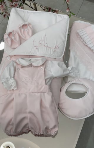 طقم مواليد وردي 6 قطع